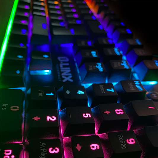 Teclado Mecanico gamer con luces RGB Pr
