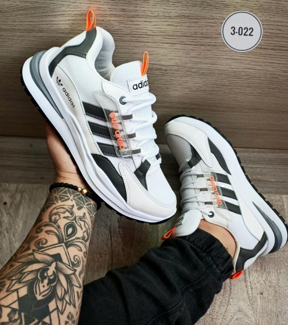 Tenis Adidas Guo Chao